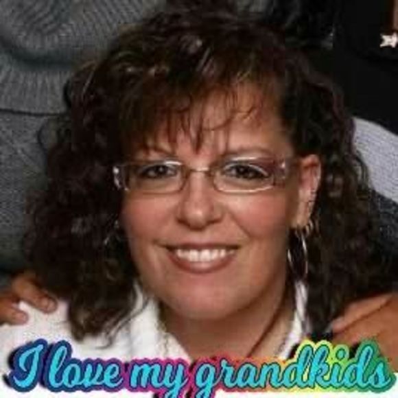 Meet your Posher, Tina - Picture 1 of 1